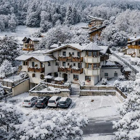 Chalet Campiglio Imperiale Garnì-3